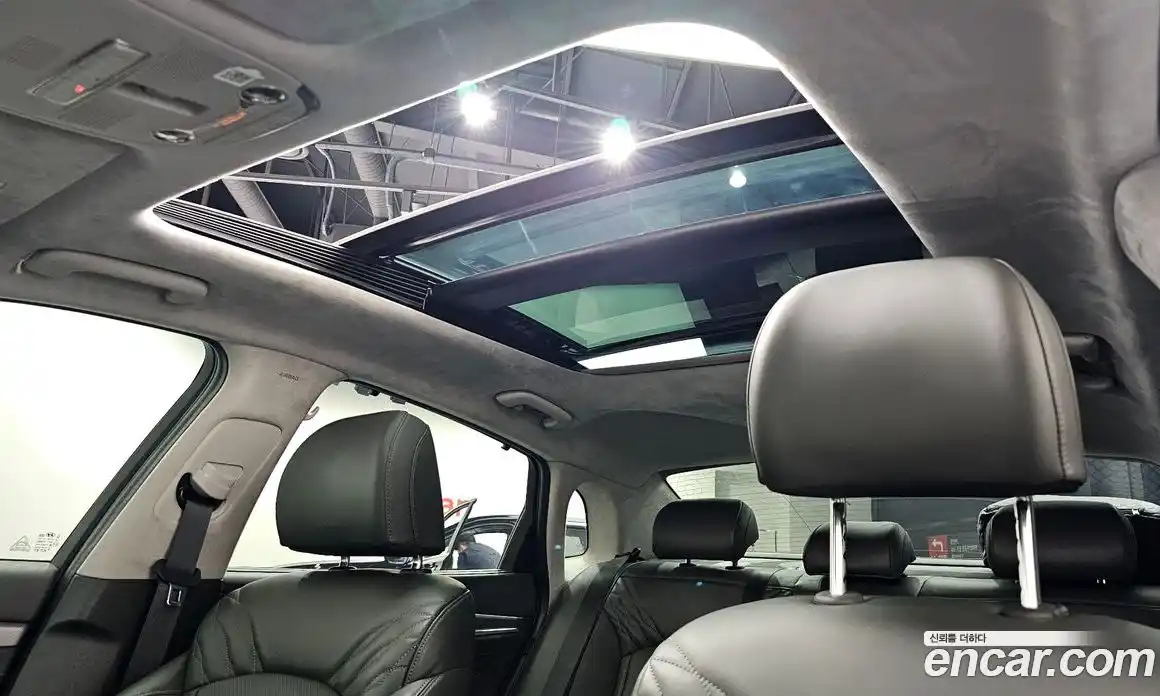 Hyundai Grandeur 2020 3.3 автомат (гидро), фото 21