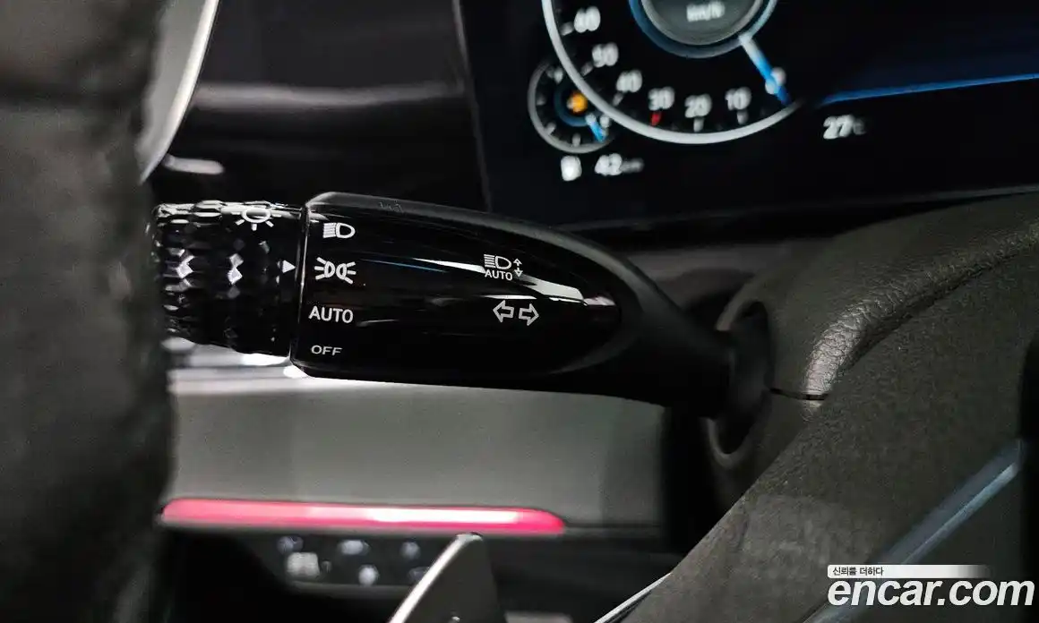 Hyundai Grandeur 2020 3.3 автомат (гидро), фото 27