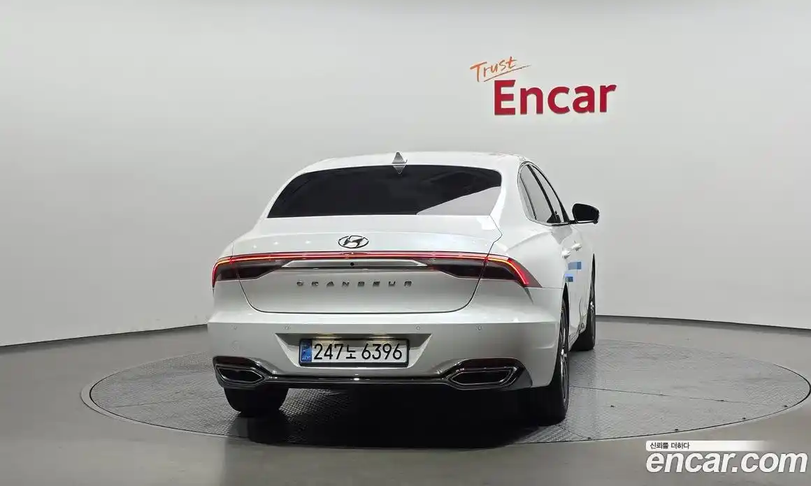 Hyundai Grandeur 2022 2.5 автомат (гидро), фото 4