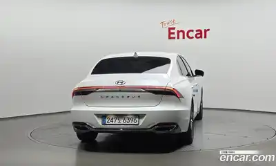 Hyundai Grandeur 2022 2.5 автомат (гидро), миниатюра 4