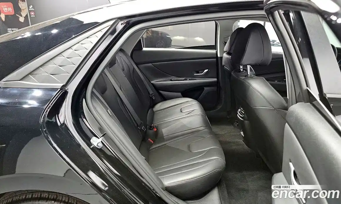 Hyundai Avante 2025 1.6 автомат (гидро), фото 16