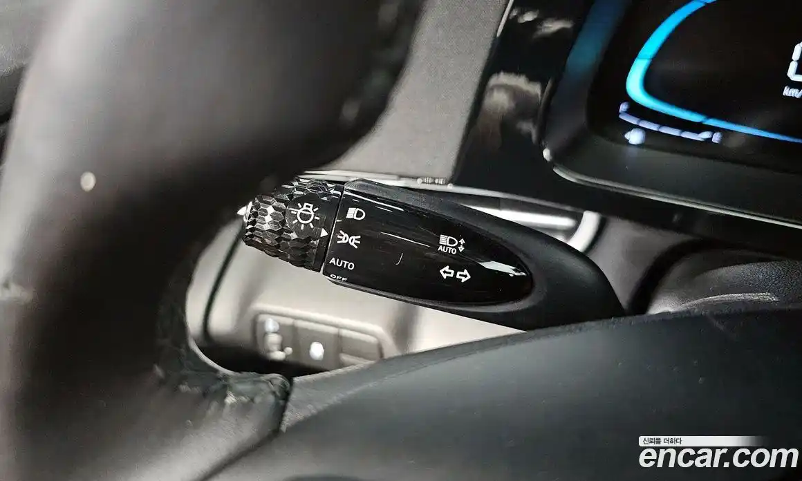 Hyundai Avante 2025 1.6 автомат (гидро), фото 24