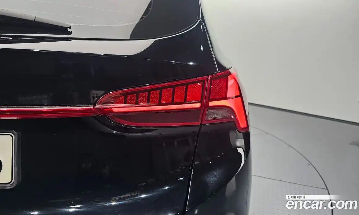 Hyundai Santa Fe 2022 2.5 автомат (гидро), фото 8