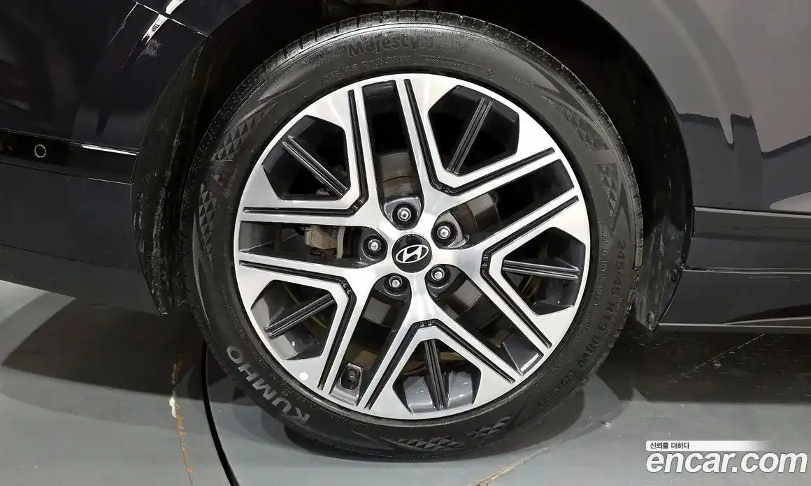 Hyundai Grandeur 2024 1.6 автомат (гидро), фото 5