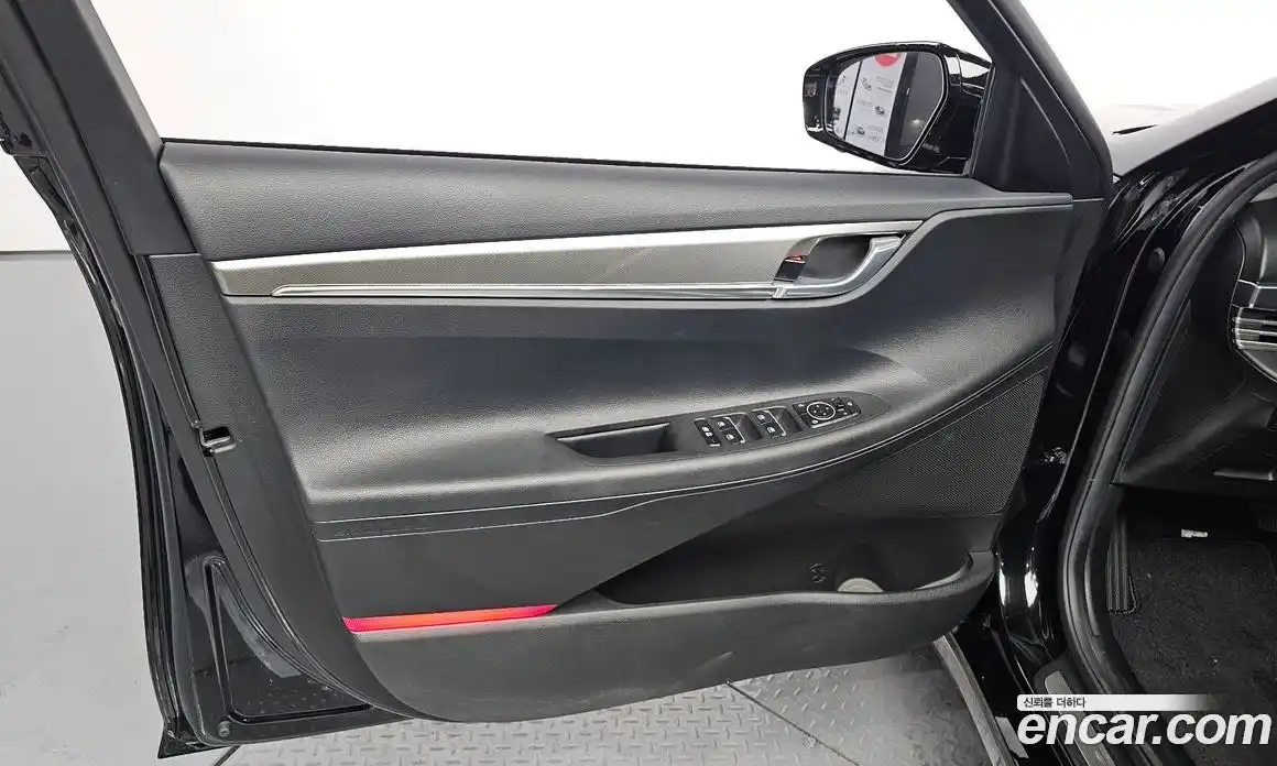 Hyundai Grandeur 2022 2.4 автомат (гидро), фото 14