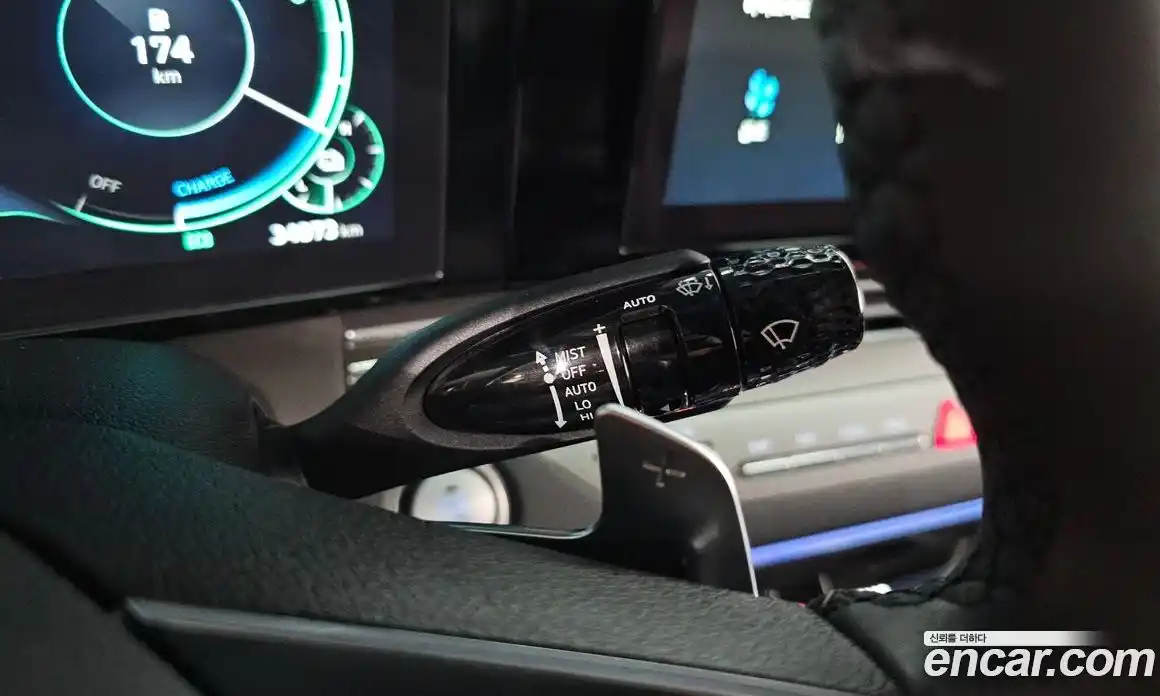 Hyundai Grandeur 2022 2.4 автомат (гидро), фото 23
