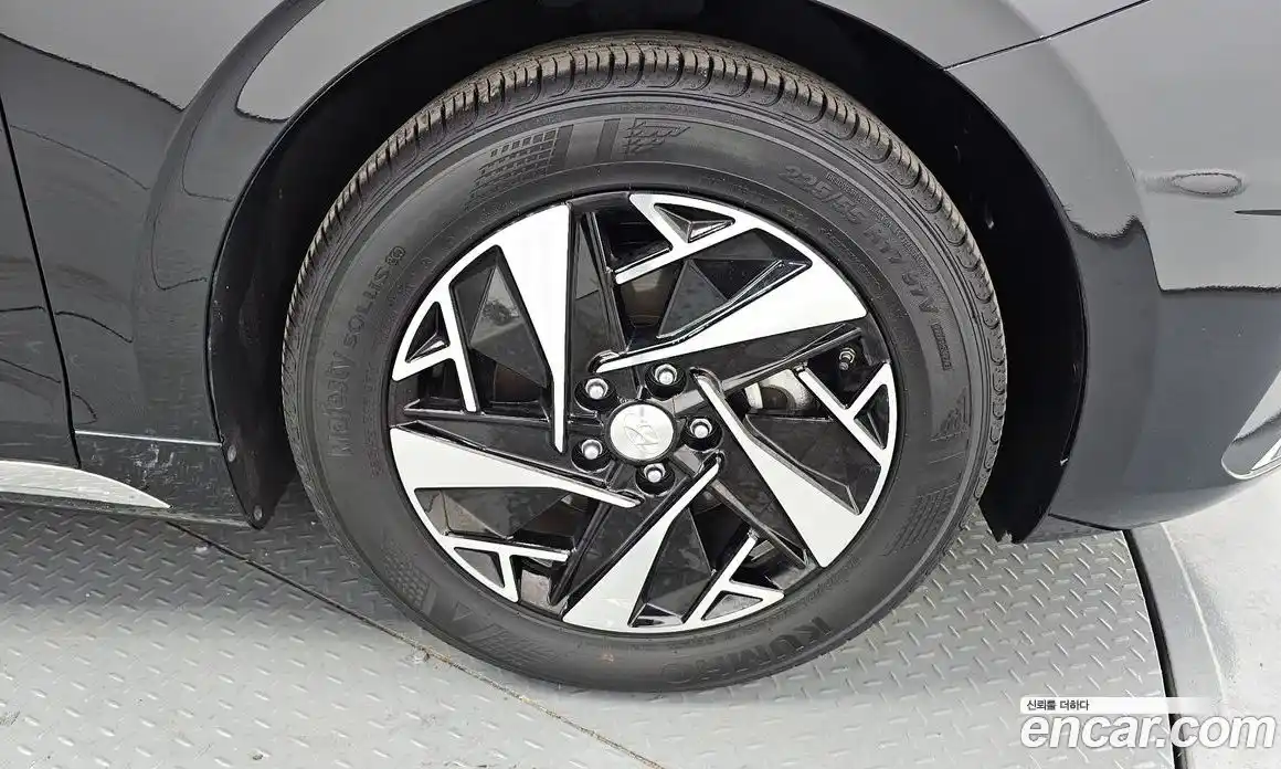 Hyundai Grandeur 2022 2.4 автомат (гидро), фото 7