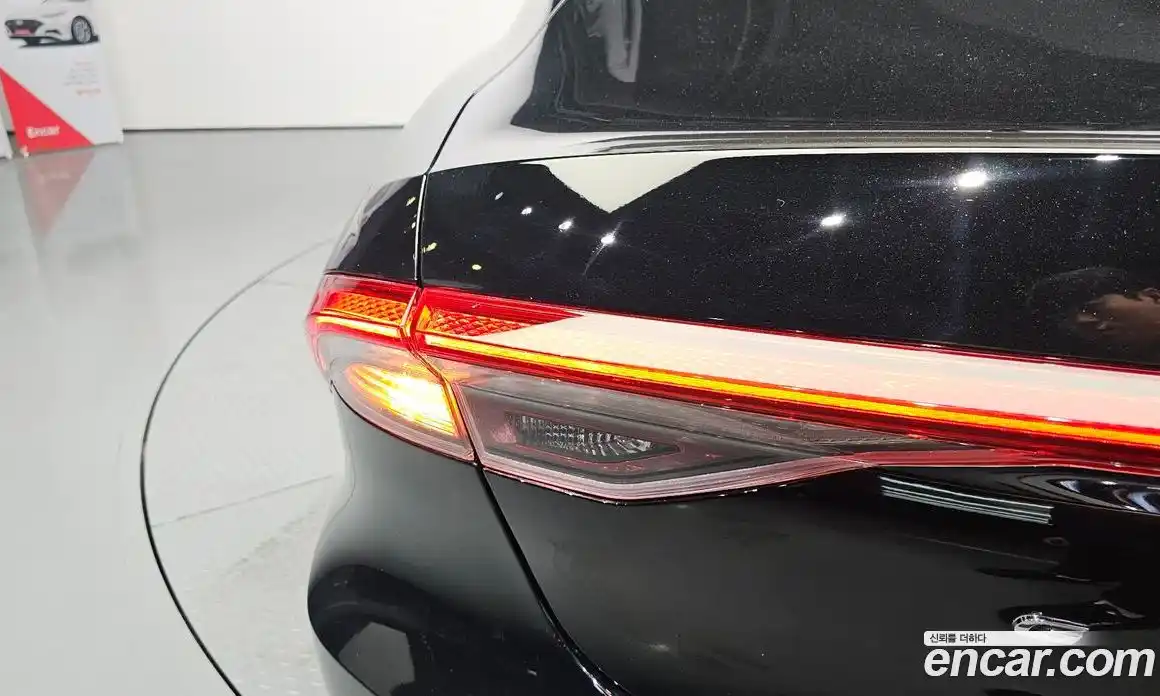 Hyundai Grandeur 2022 2.4 автомат (гидро), фото 9