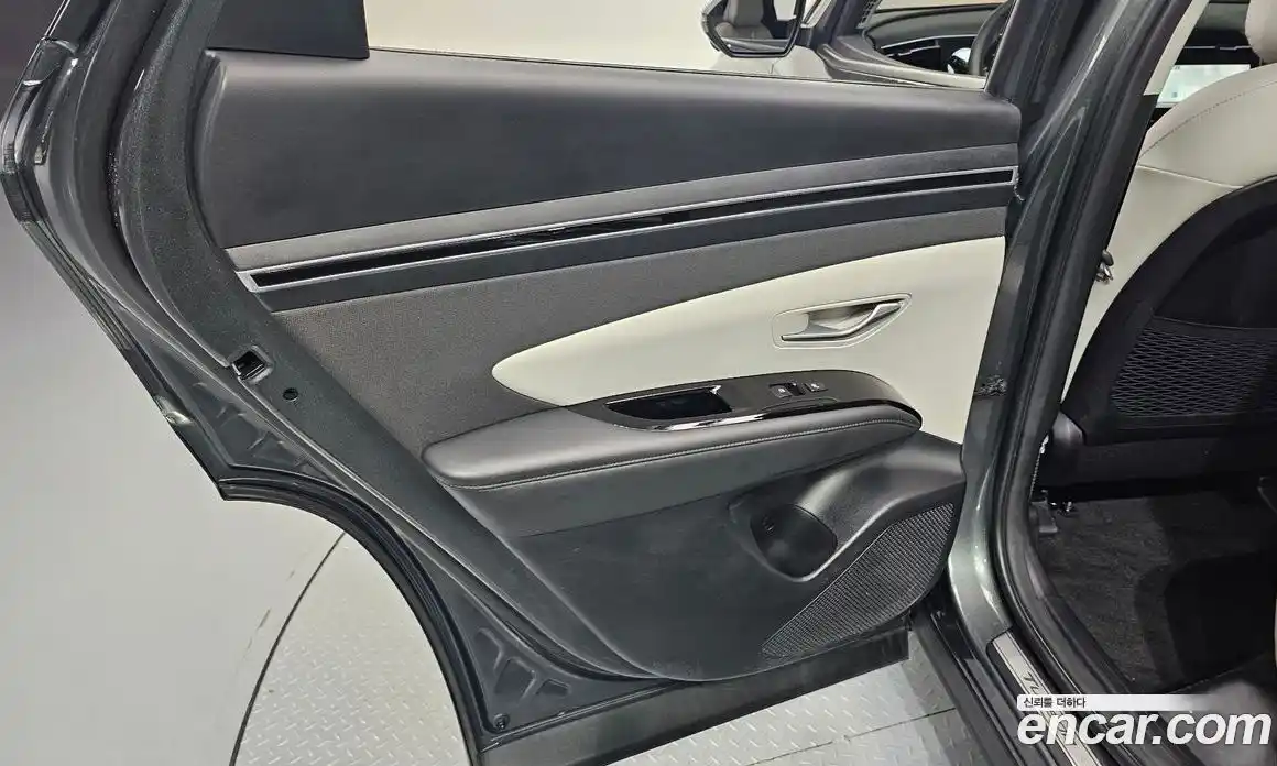 Hyundai Tucson 2021 1.6 автомат (гидро), фото 15