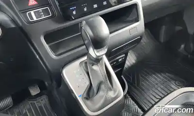 Hyundai Staria 2023 2.2 автомат (гидро), миниатюра 12
