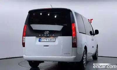 Hyundai Staria 2023 2.2 автомат (гидро), миниатюра 2