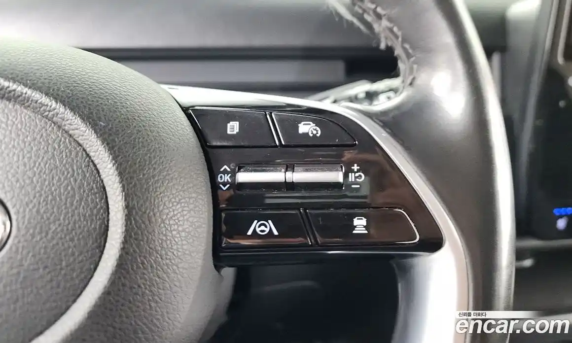 Hyundai Staria 2023 2.2 автомат (гидро), фото 23