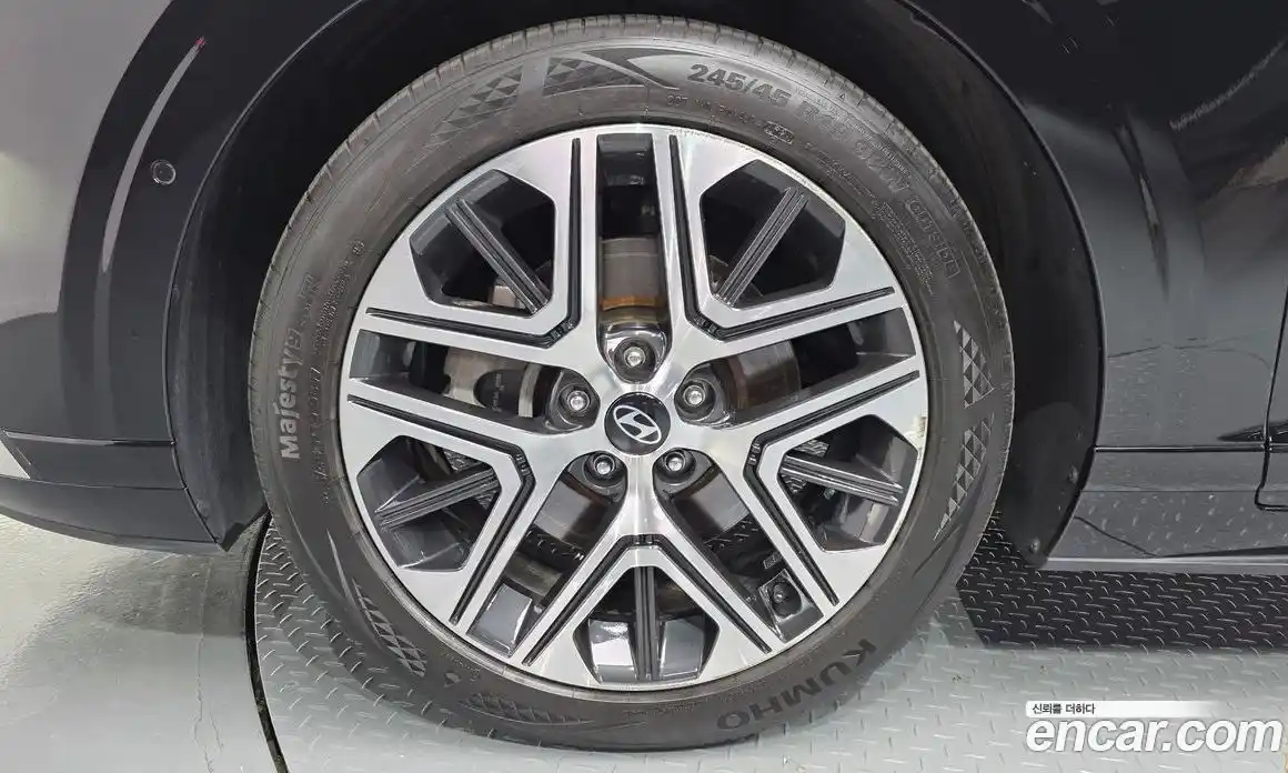 Hyundai Grandeur 2023 2.5 автомат (гидро), фото 5
