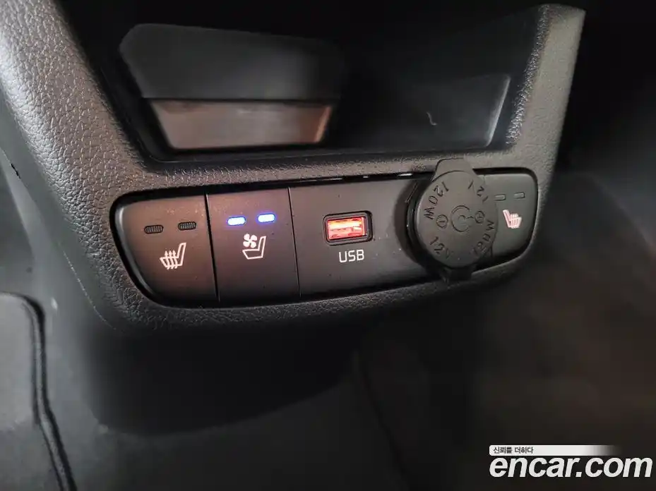 Kia Ray 2025 1.0 автомат (гидро), фото 11