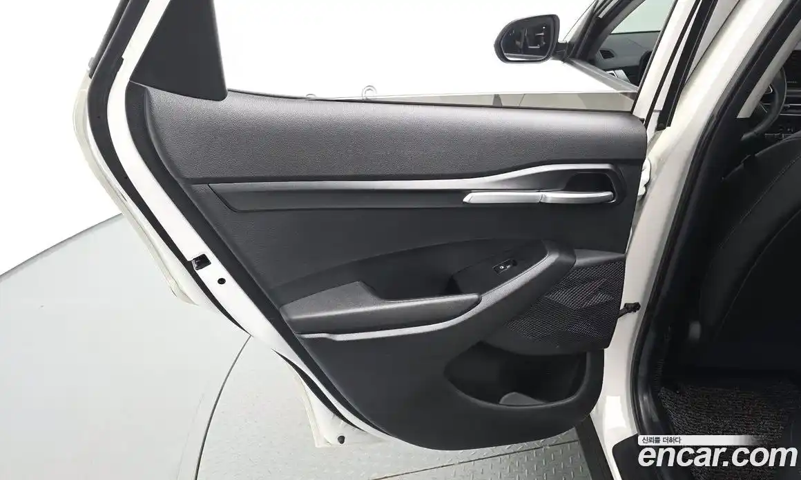 Kia Seltos 2022 1.6 автомат (гидро), фото 15