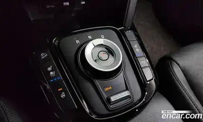 Kia Seltos 2024 1.6 автомат (гидро), миниатюра 12