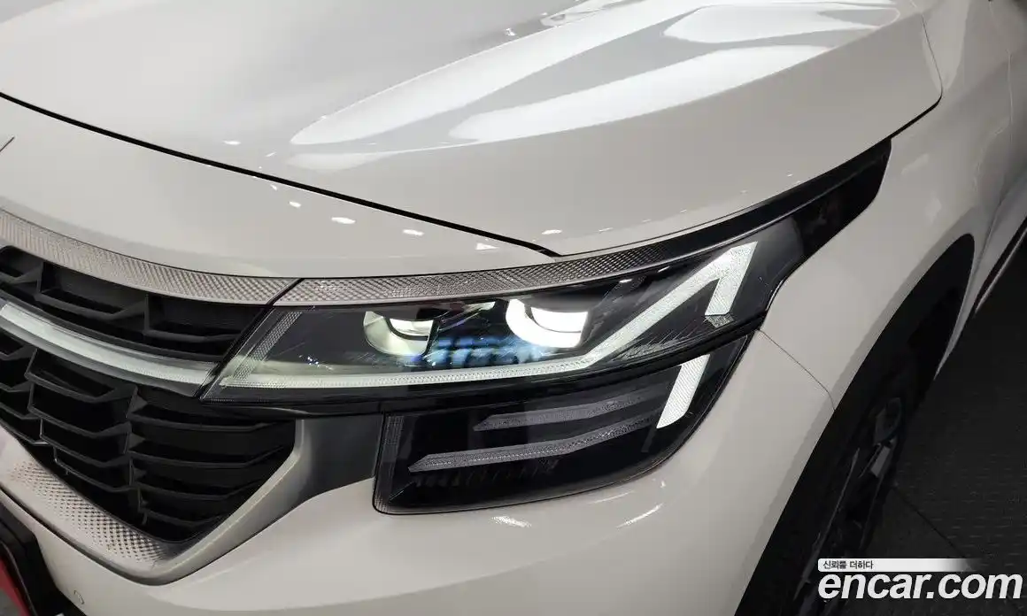 Kia Seltos 2024 1.6 автомат (гидро), фото 8