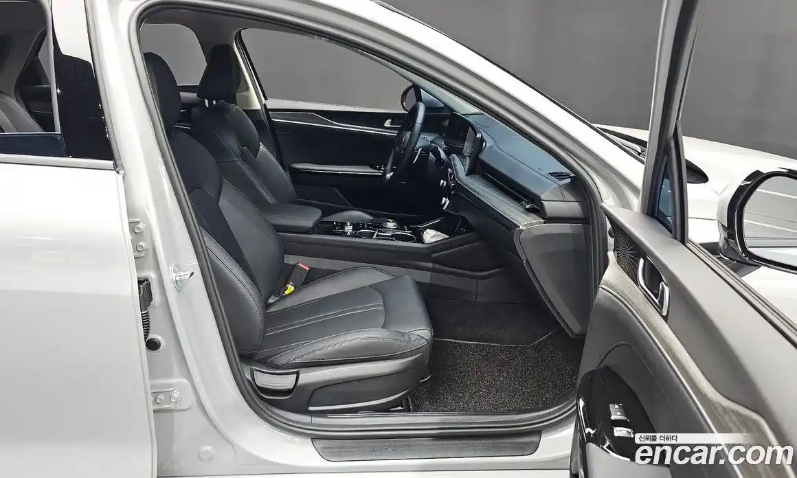Kia K5 (Optima) 2025 1.6 автомат (гидро), фото 16