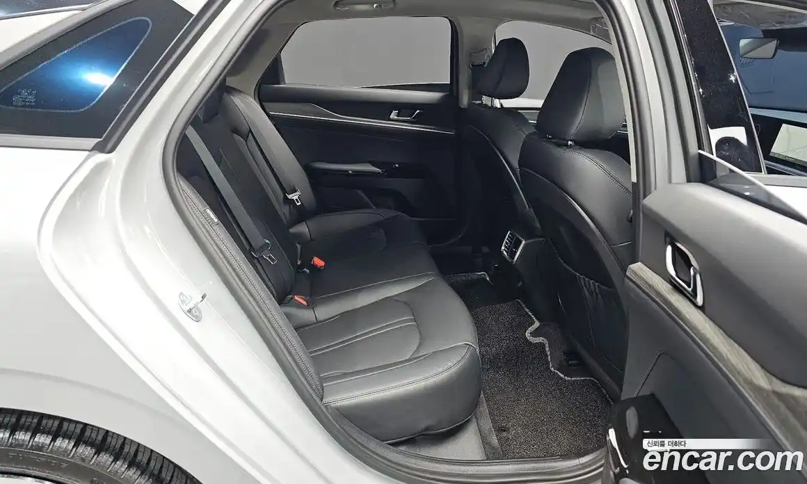 Kia K5 (Optima) 2025 1.6 автомат (гидро), фото 17