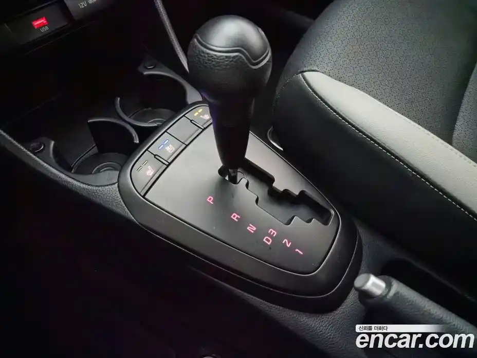 Kia Morning 2022 1.0 автомат (гидро), фото 13