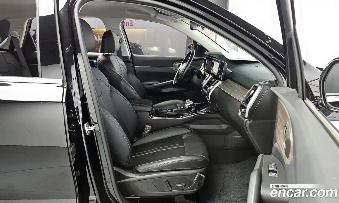 Kia Sorento 2022 2.2 автомат (гидро), фото 13