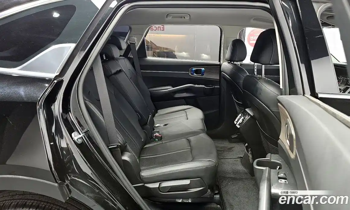 Kia Sorento 2022 2.2 автомат (гидро), фото 16