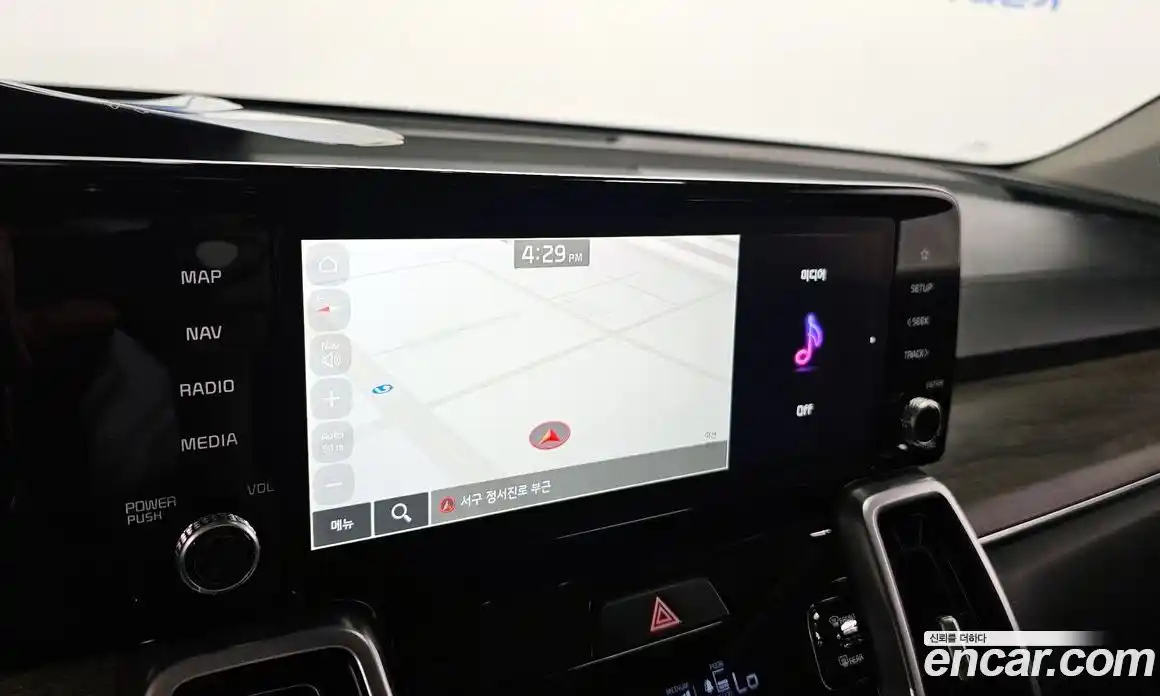 Kia Sorento 2022 2.2 автомат (гидро), фото 27
