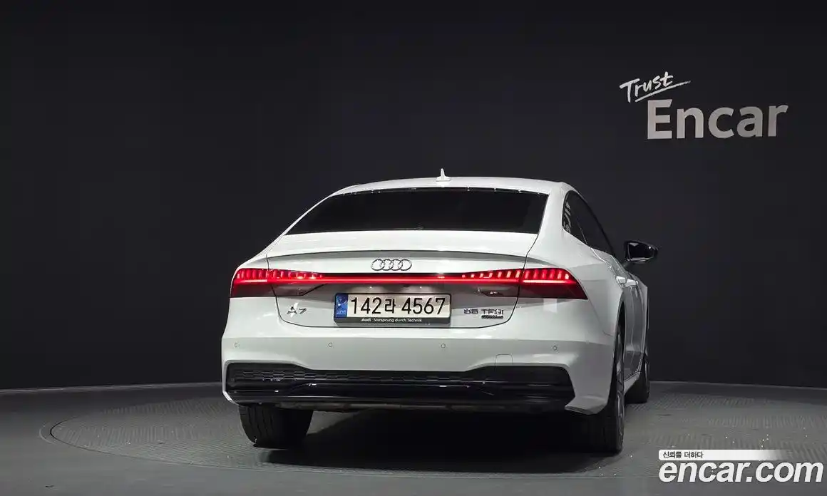Audi A7 2023 3.0 автомат (гидро), фото 4