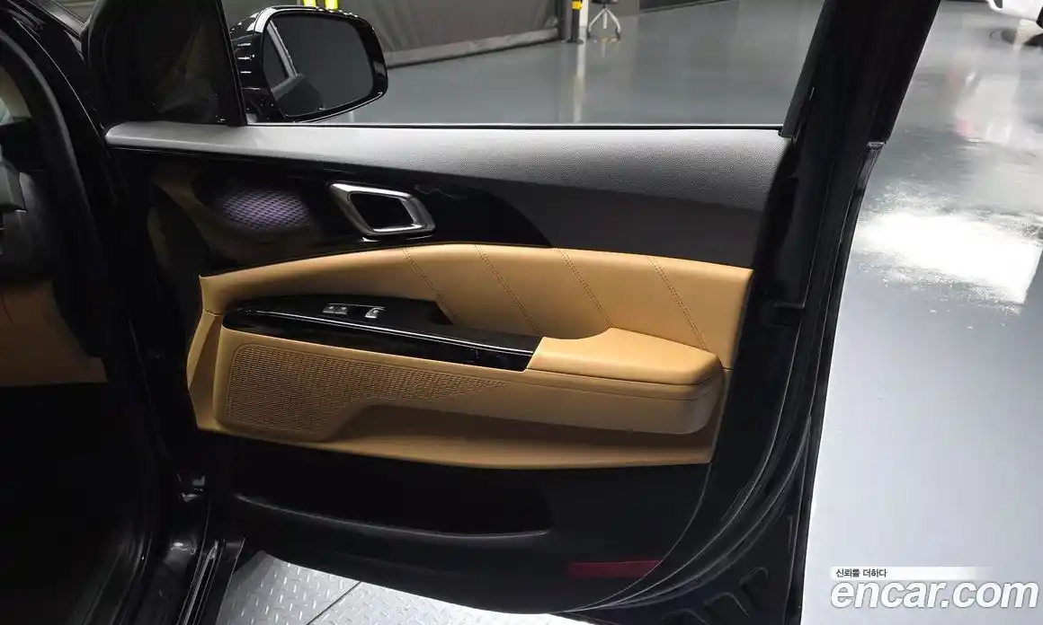 Kia Carnival 2020 2.2 автомат (гидро), фото 14