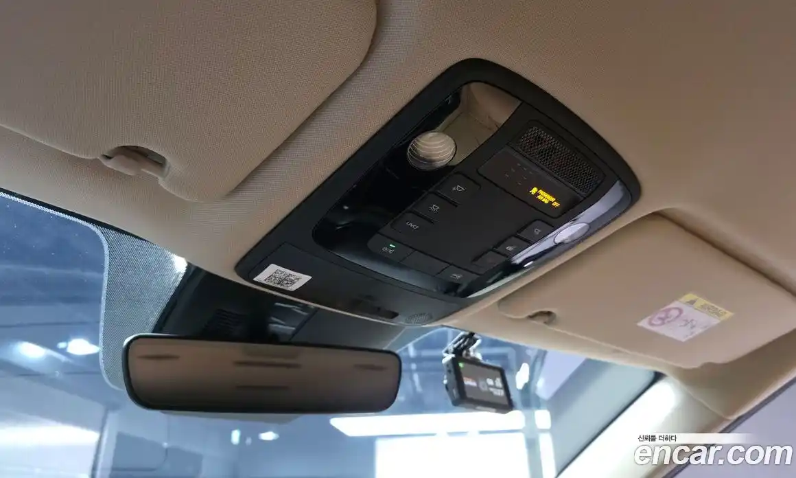 Kia Carnival 2020 2.2 автомат (гидро), фото 24