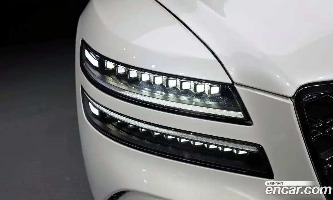 Genesis G80 2024 2.5 автомат (гидро), фото 8