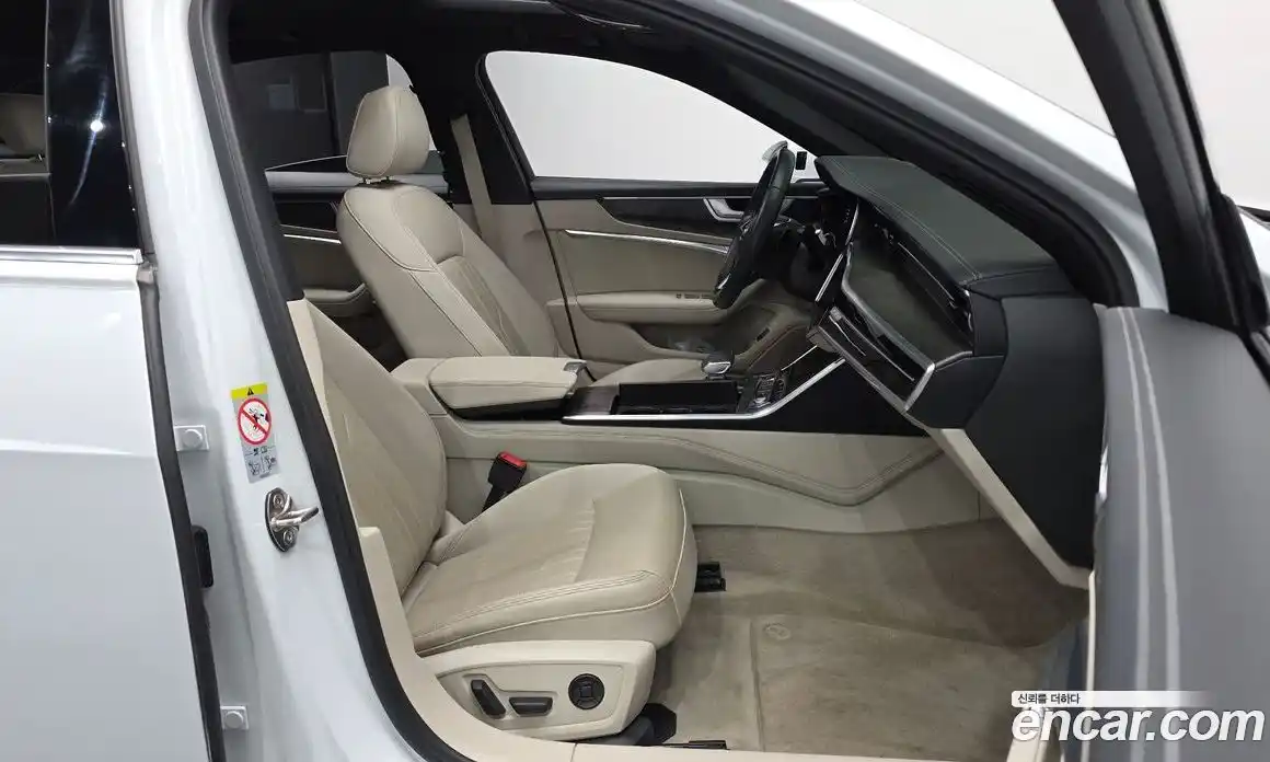 Audi A6 2021 3.0 автомат (гидро), фото 11