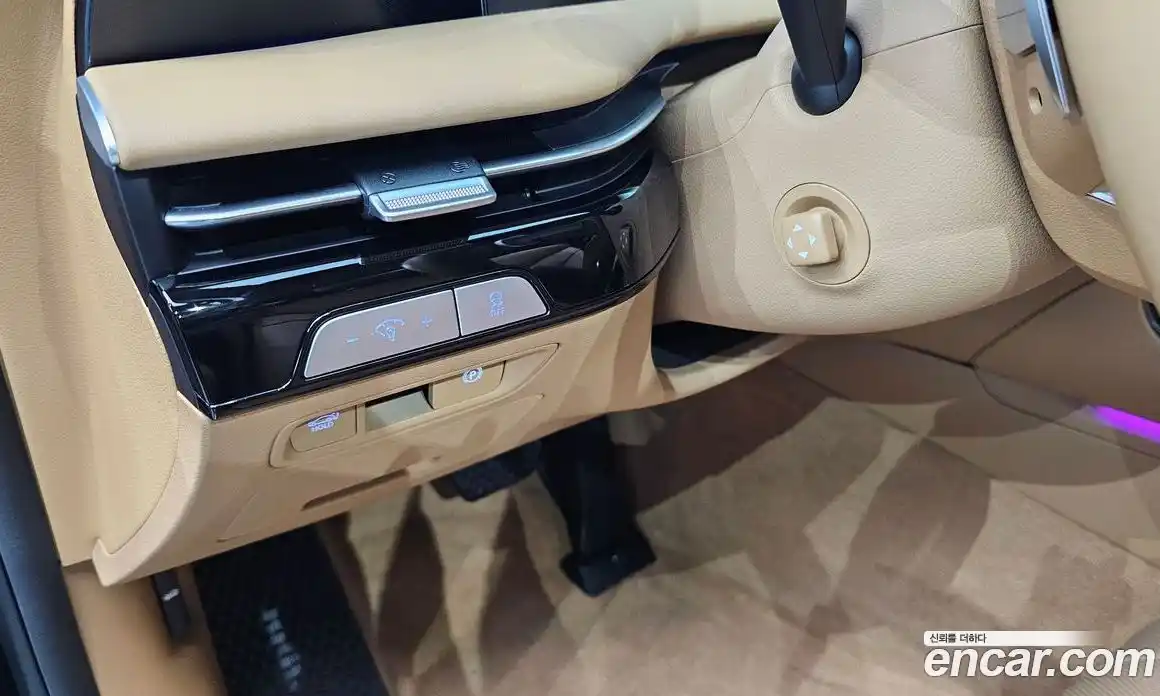 Genesis G80 2024 2.5 автомат (гидро), фото 24