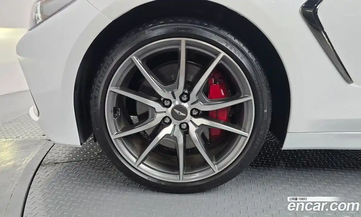 Genesis G70 2020 2.0 автомат (гидро), фото 5