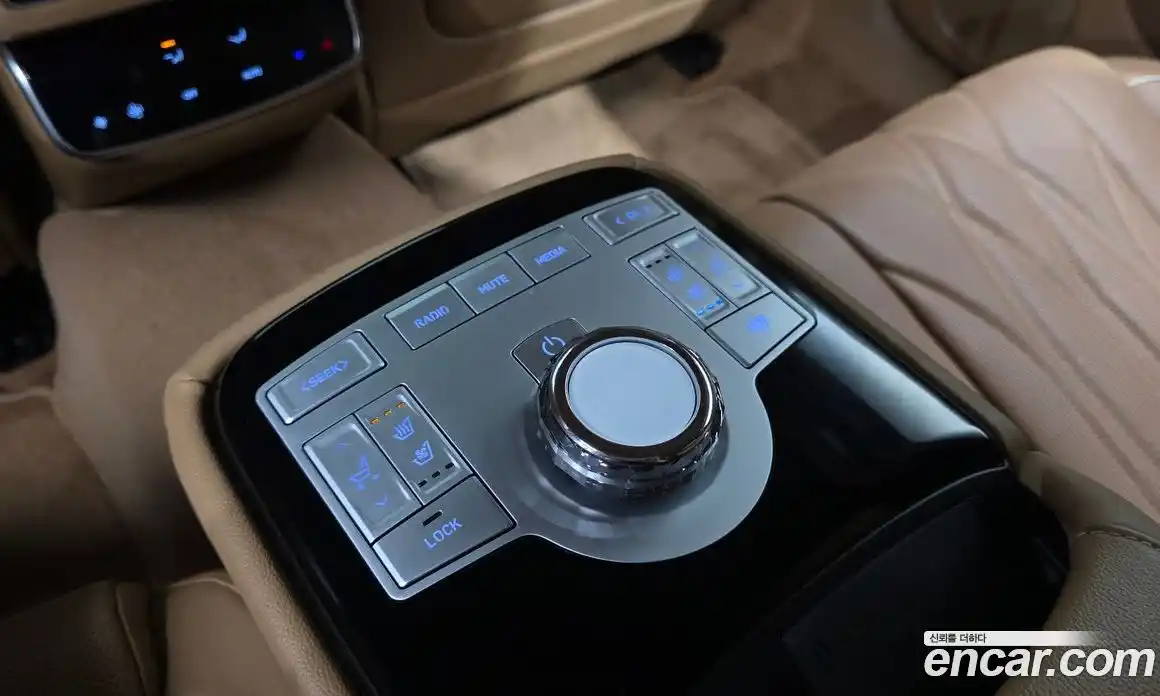 Genesis G80 2024 2.5 автомат (гидро), фото 19
