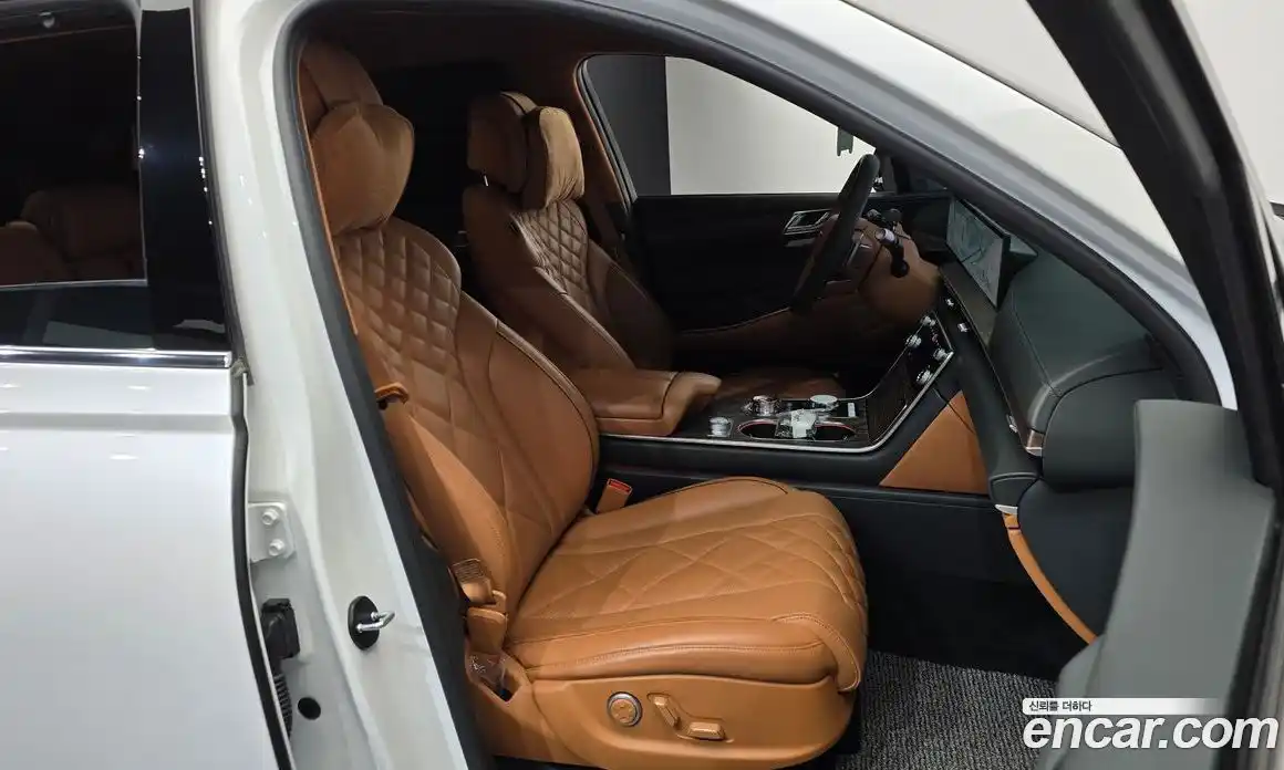 Genesis GV80 2023 3.5 автомат (гидро), фото 16