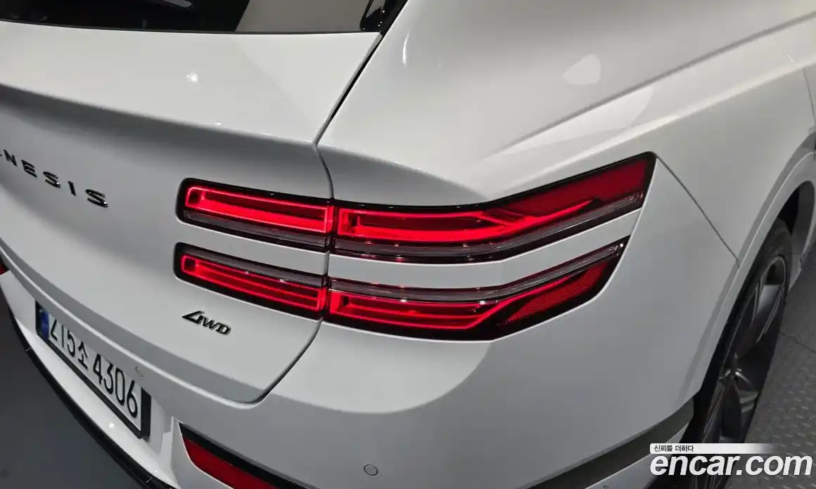 Genesis GV80 2023 3.5 автомат (гидро), фото 9