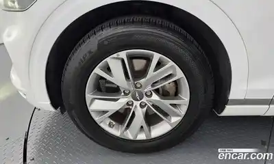 Genesis GV70 2021 2.2 автомат (гидро), миниатюра 7