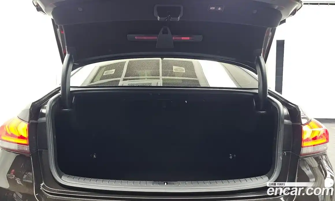 Genesis G80 2017 3.3 автомат (гидро), фото 26