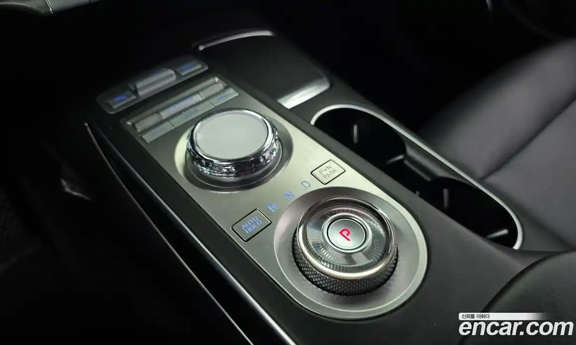 Genesis GV70 2021 2.5 автомат (гидро), фото 12
