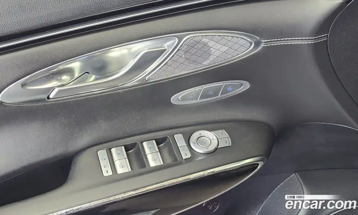 Genesis GV70 2021 2.5 автомат (гидро), фото 27