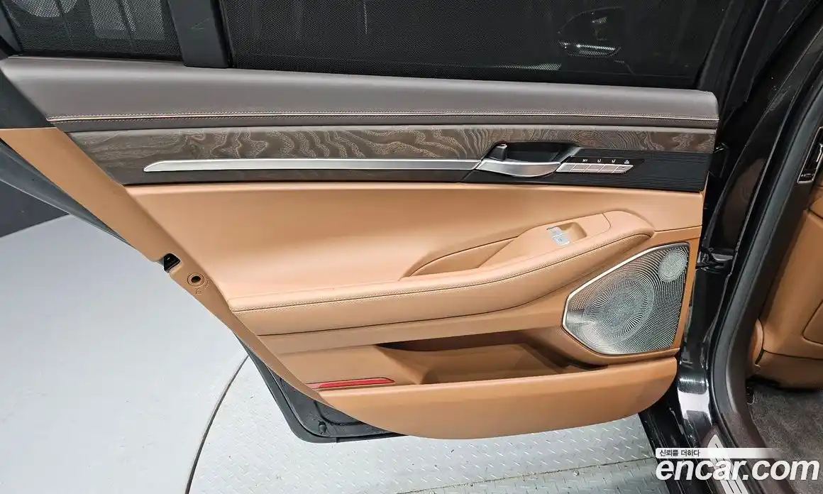 Genesis G90 2019 5.0 автомат (гидро), фото 15