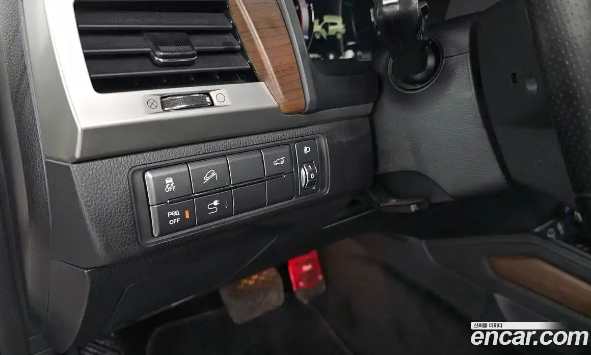 SsangYong Rexton 2017 2.2 автомат (гидро), фото 17