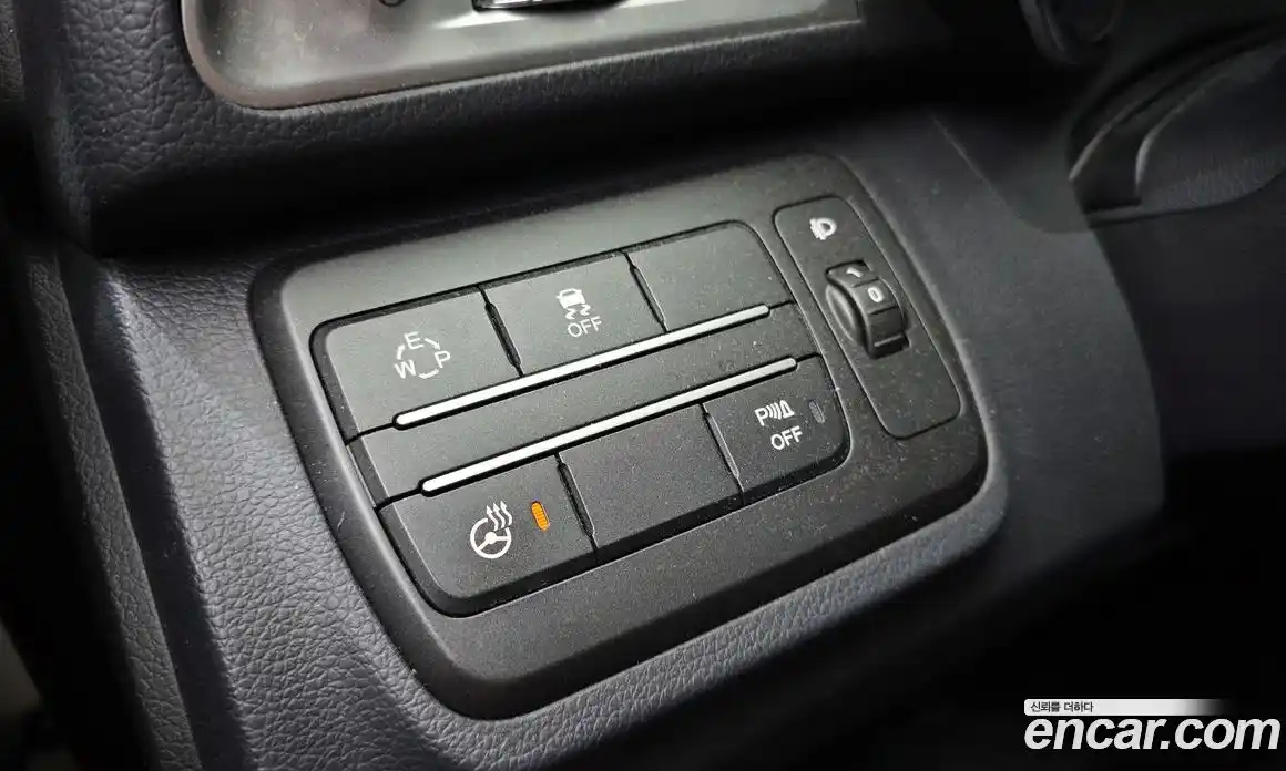 SsangYong TIBOLI 2015 1.6 автомат (гидро), фото 22
