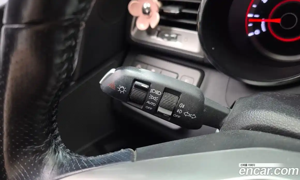 SsangYong TIBOLI 2015 1.6 автомат (гидро), фото 25