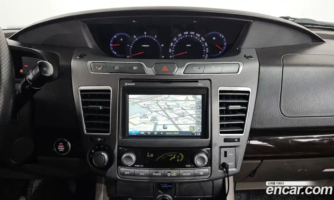 SsangYong Korando 2014 2.0 автомат (гидро), фото 12