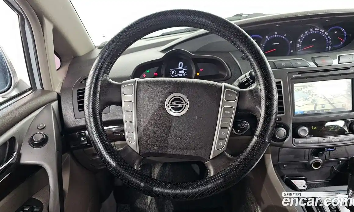 SsangYong Korando 2014 2.0 автомат (гидро), фото 13