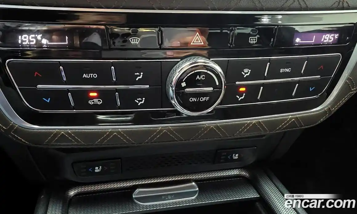 SsangYong Rexton 2023 2.2 автомат (гидро), фото 17