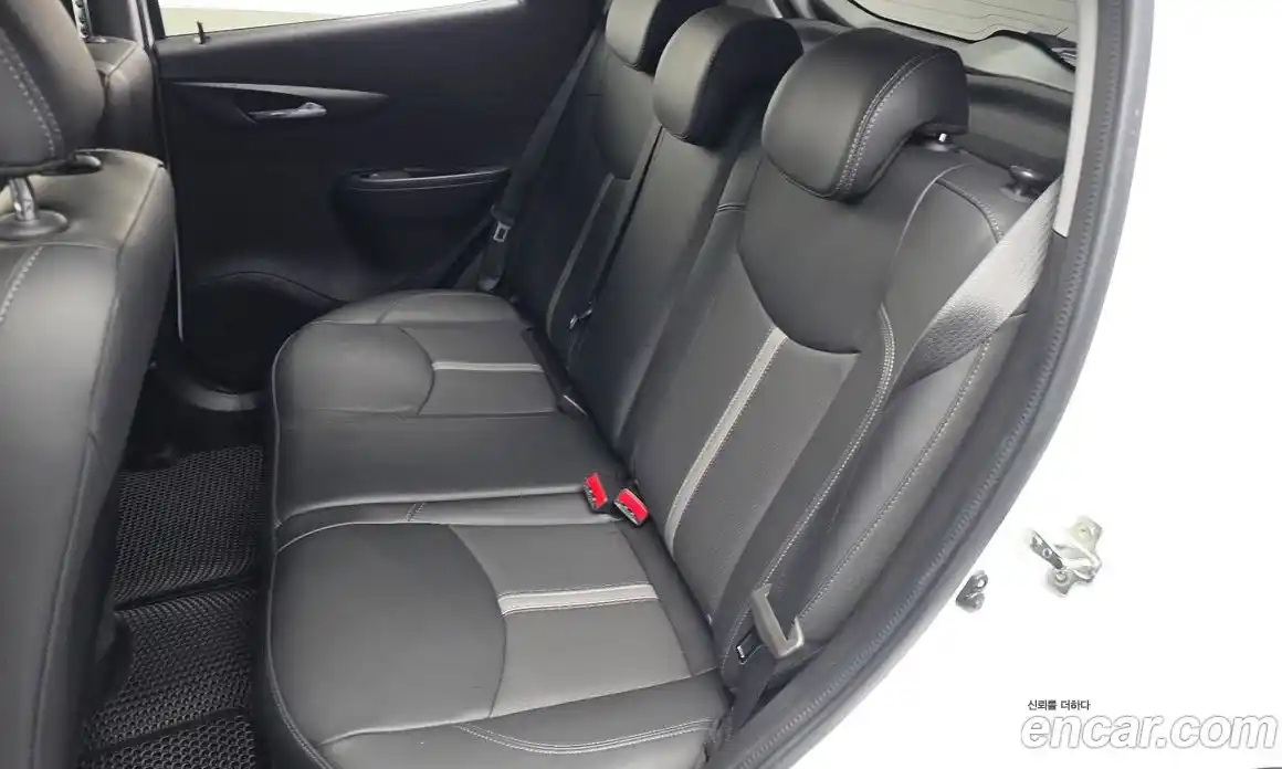 Chevrolet Spark 2021 1.0 автомат (гидро), фото 16