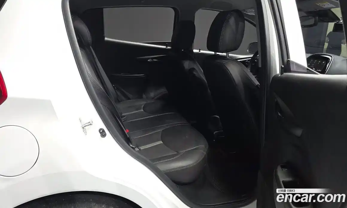 Chevrolet Spark 2021 1.0 автомат (гидро), фото 12
